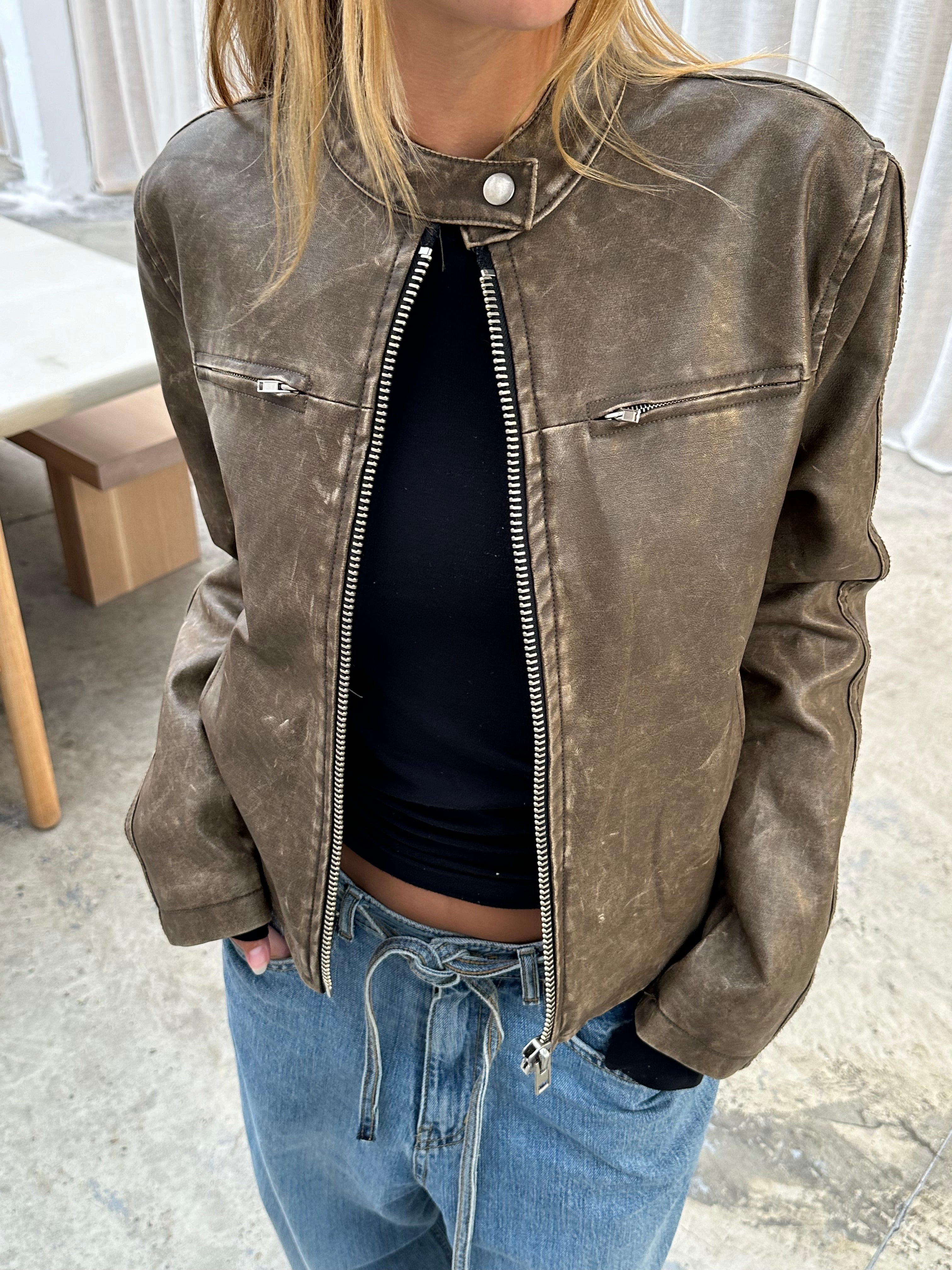 Zipper Pockets Washed Jacket Brown