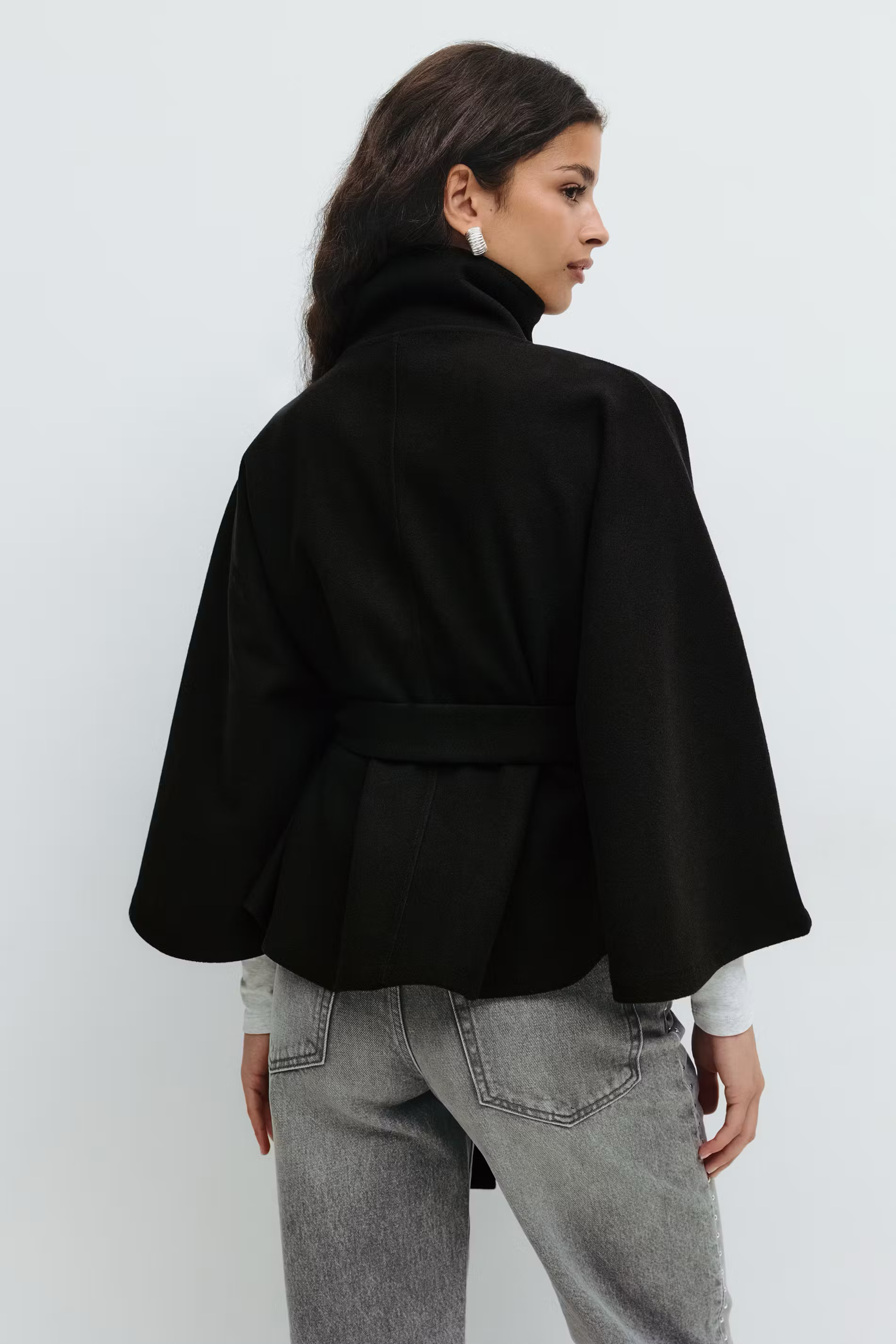 CELINNEA | Belt Cape Jacket
