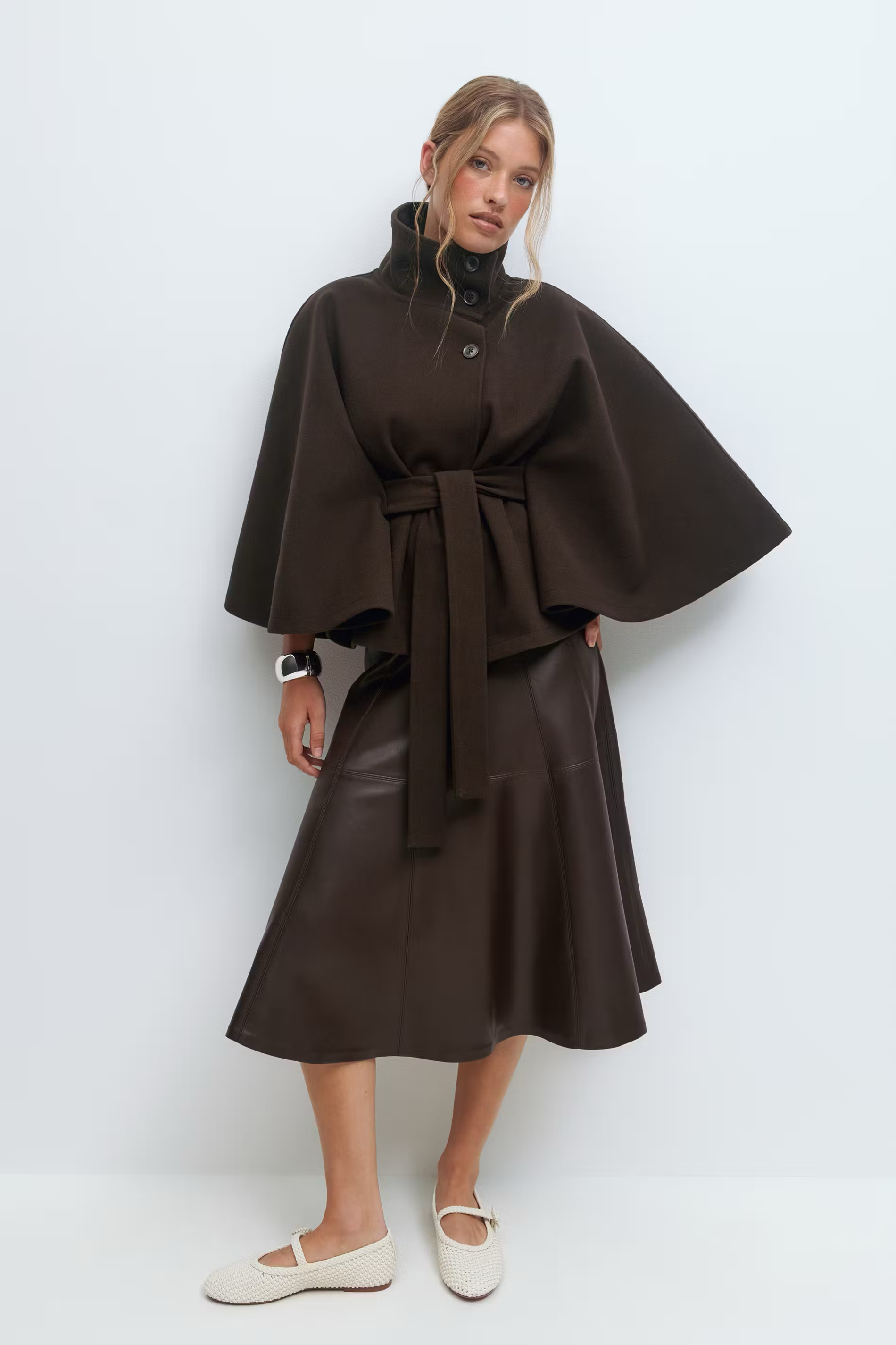 CELINNEA | Belt Cape Jacket