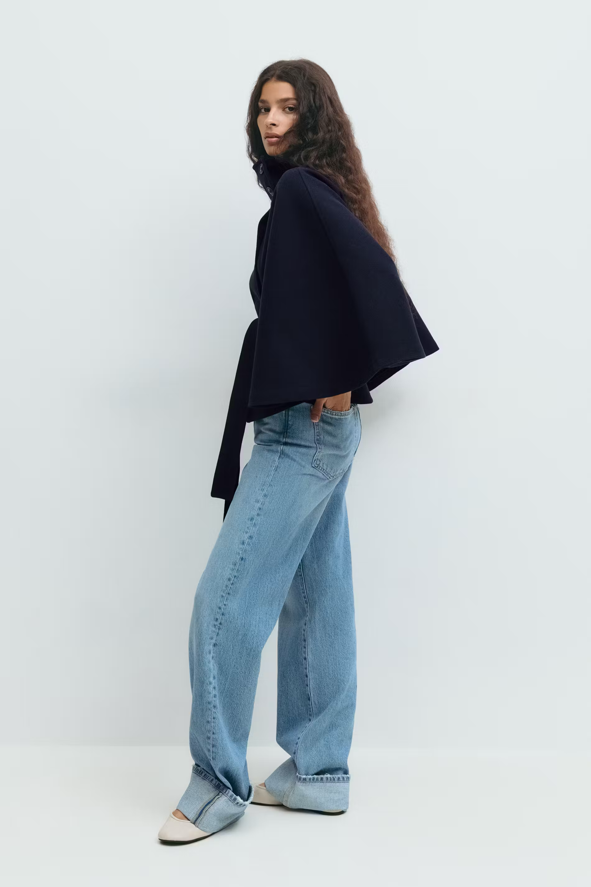 CELINNEA | Belt Cape Jacket