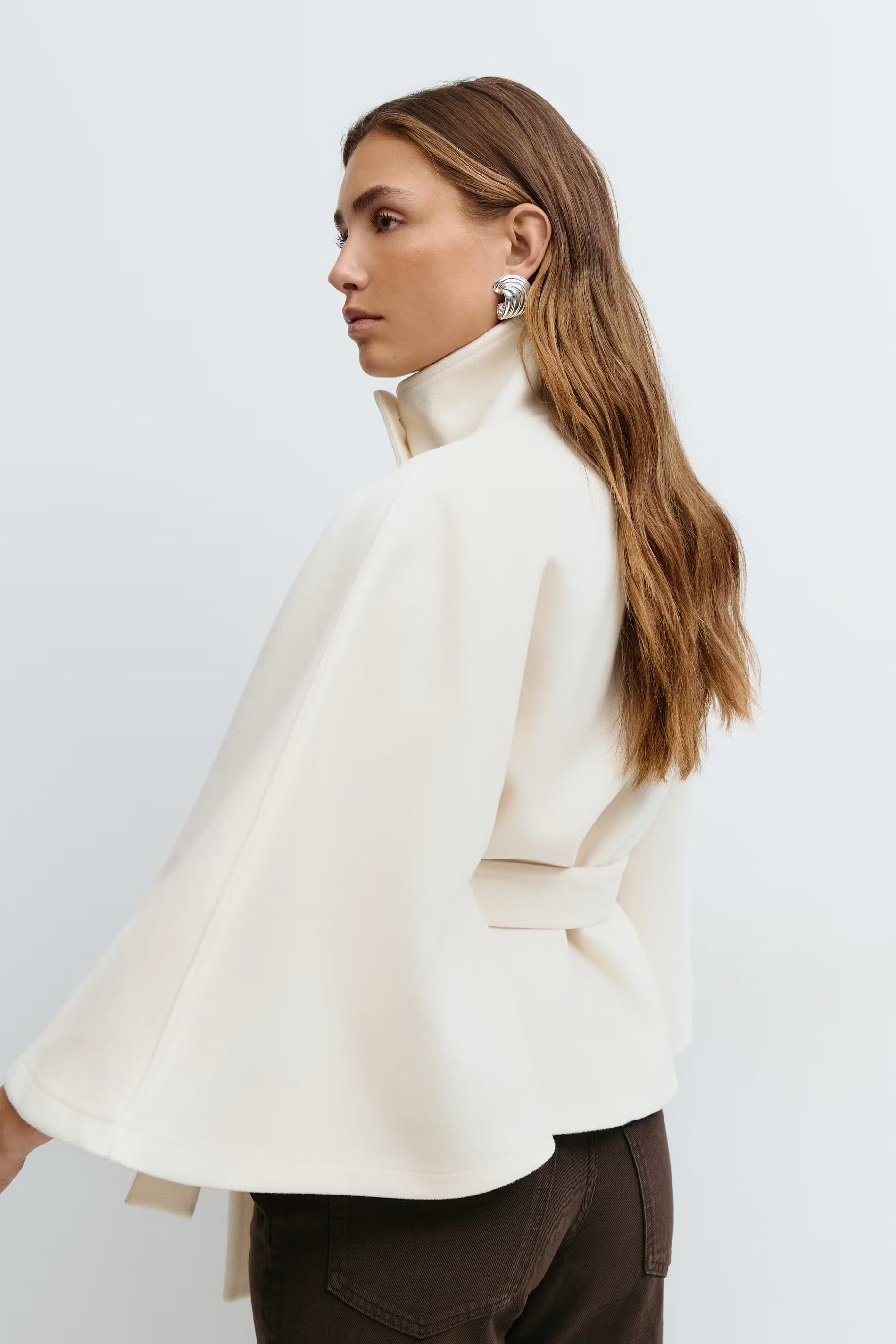 CELINNEA | Belt Cape Jacket